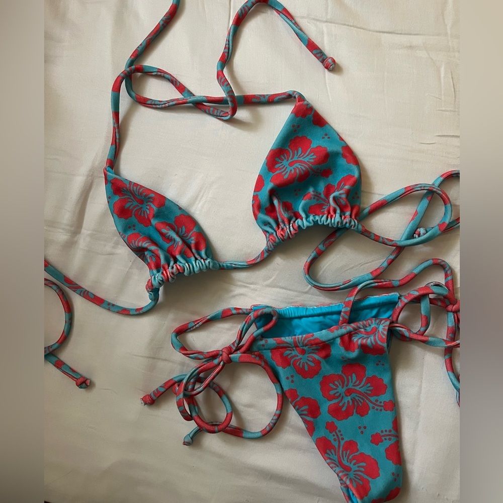 Frankies bikinis terry cloth bikini